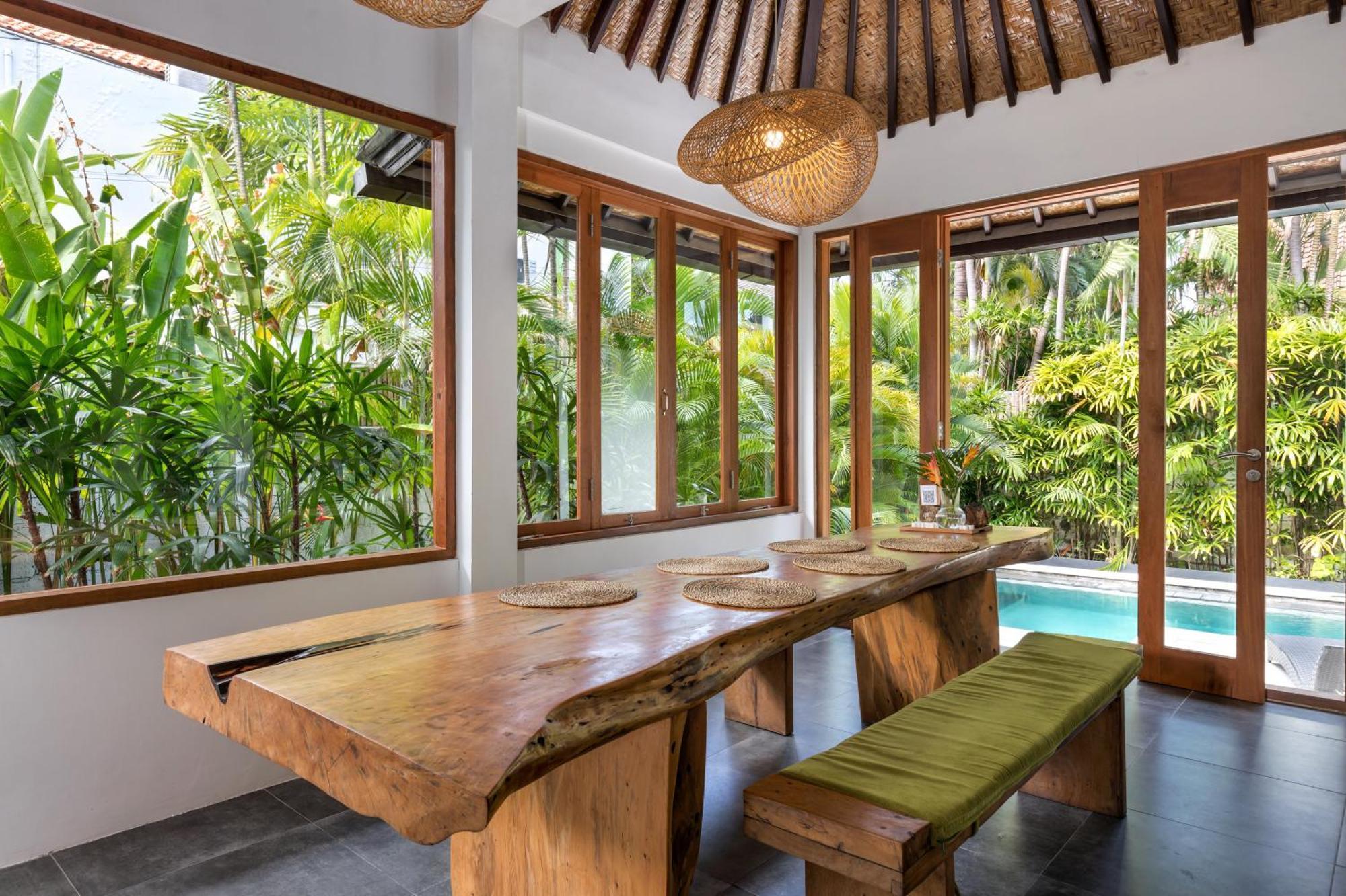 Unicorn Shelter Villa Seminyak Buitenkant foto